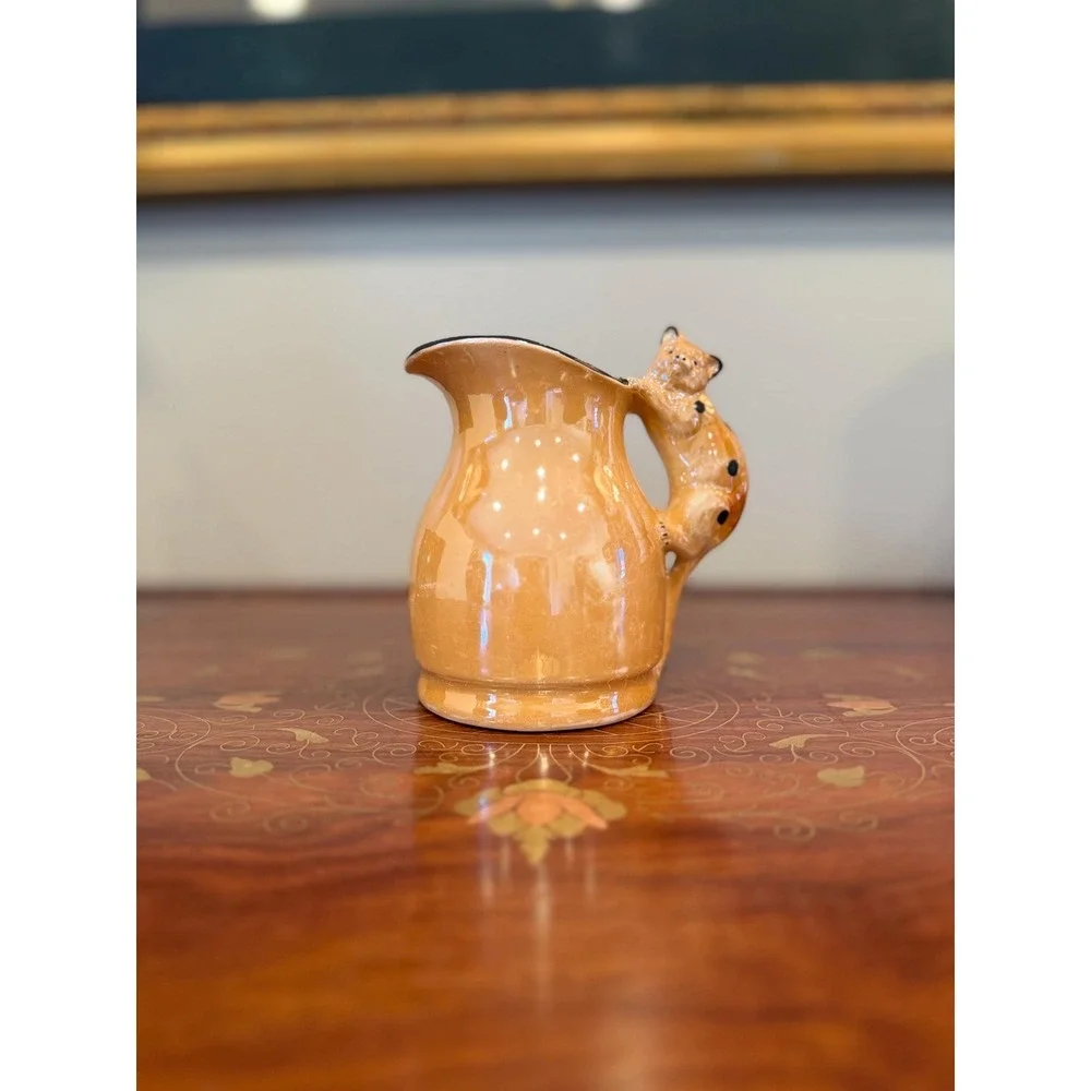 The Unbranded Brand vintage ceramic